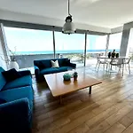 Penthouse Bellavista アパート *